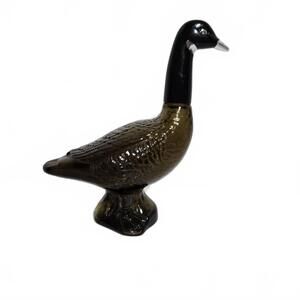 Avon Decanter / 5 fl oz / Men's 1970s / Canada Goose Wild Country After Shave